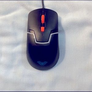 Aula Skyline Mouse (used) No box
